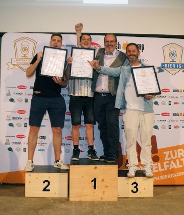 Siegerfoto der Wertungsgruppe Europäische Ales (britisch, deutsch), Kategorie Gewerbliche Brauerei